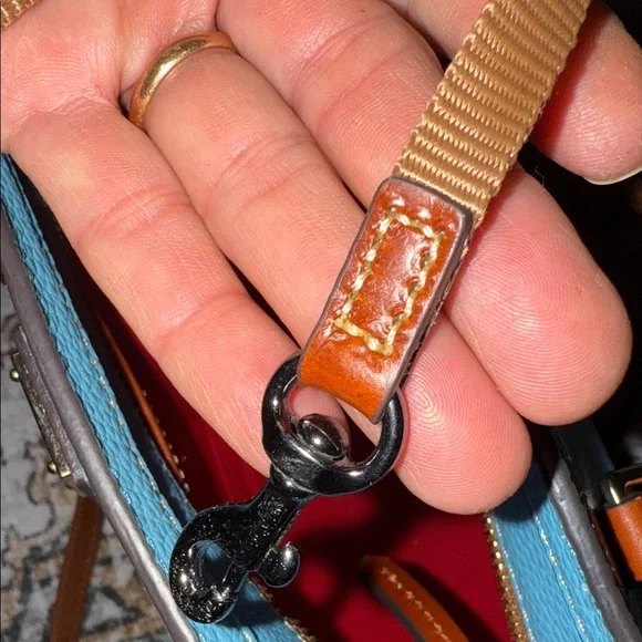 Dooney & Bourke Blue & Tan Leather Tote Bag LIKE NEW - Picture 9 of 15